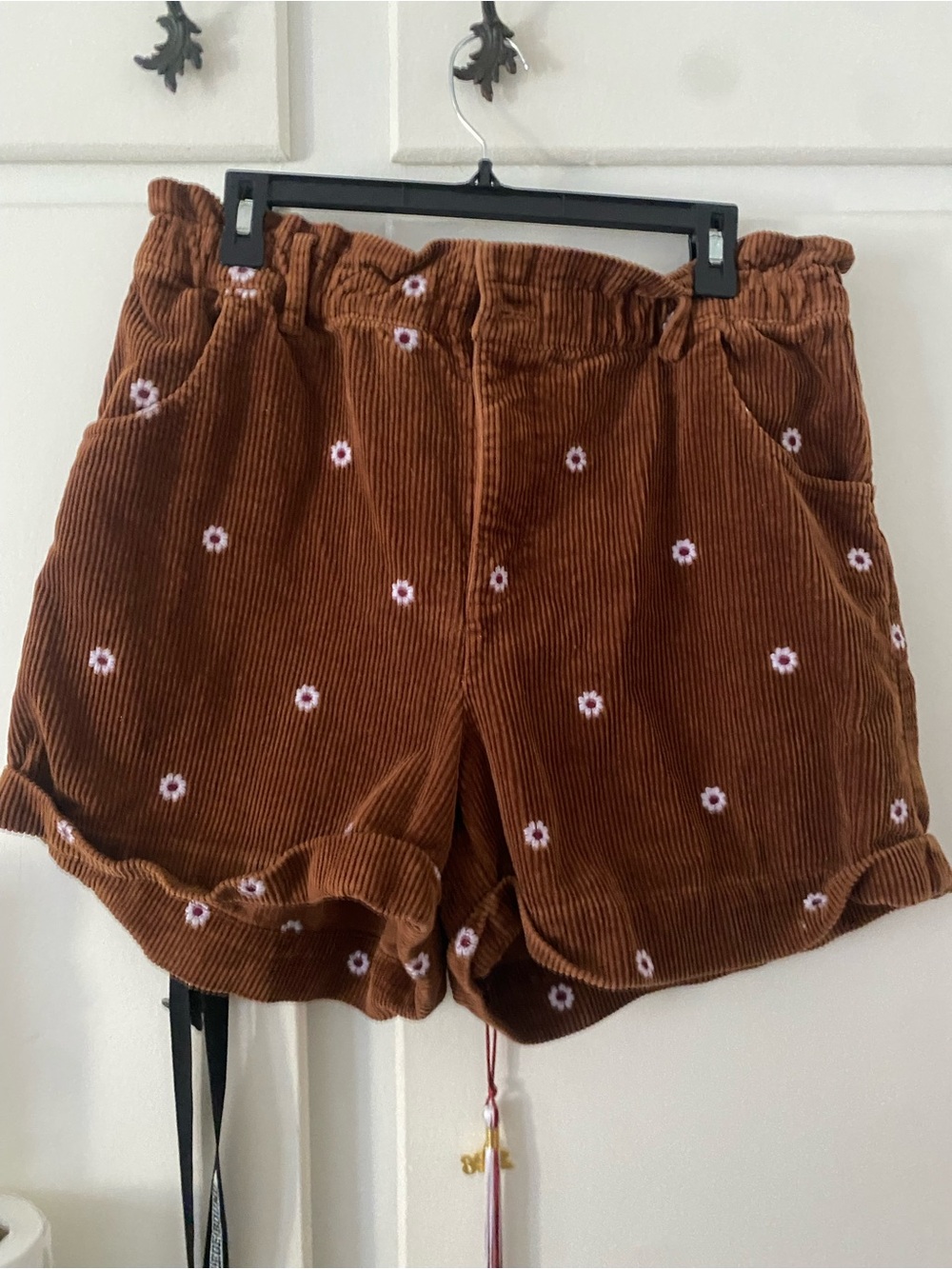 Madewell Brown Corduroy High-Waist Daisy Embroidered Shorts